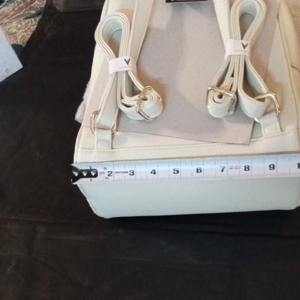 NWT Vanessa Williams Bone Mint Backpack Purse